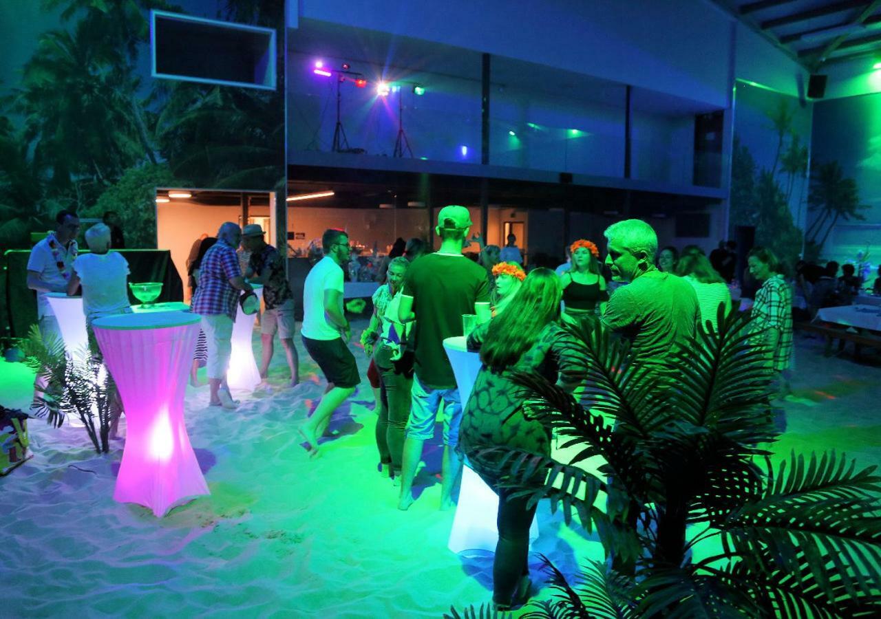 Beachin - Sport, Events, Hotel, Restaurant, Bar Ins Extérieur photo